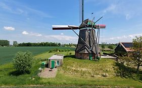 slapen aan de voet van de molen